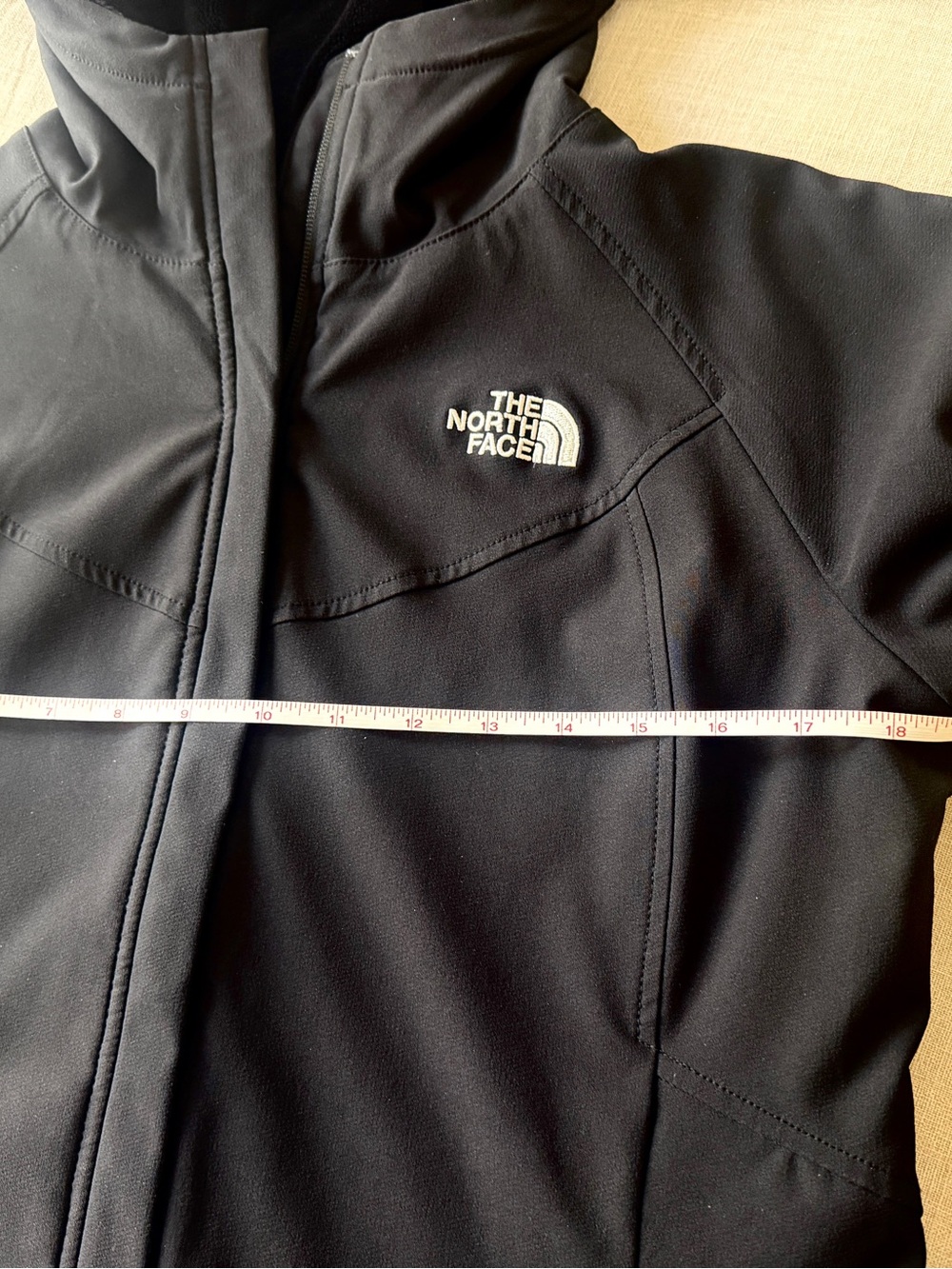 The North Face Women's Black Hooded Softshell Jacket Size M - Picture 5 of 7